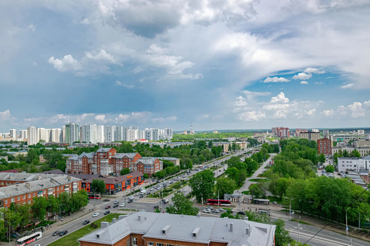 Cosmos (Космос) на улице Куйбышева