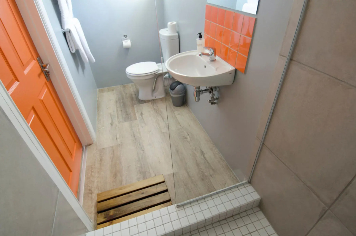 Never at Home Green Point - Hostel