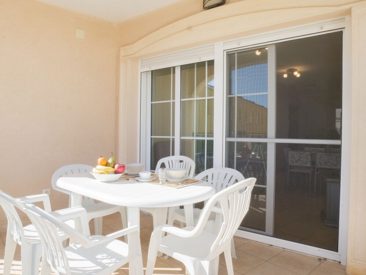 Marineu Los Almendros