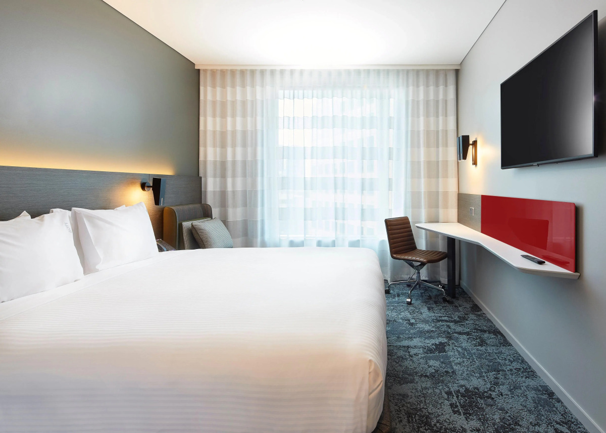 Holiday Inn Express Melbourne Little Collins by IHG