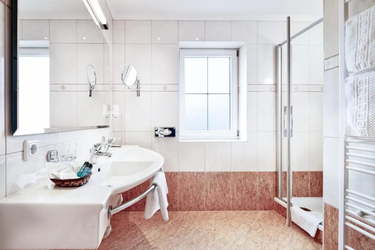 ZILLERTALERHOF - Alpine Hideway