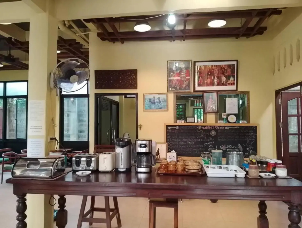 Luang Chumni Village