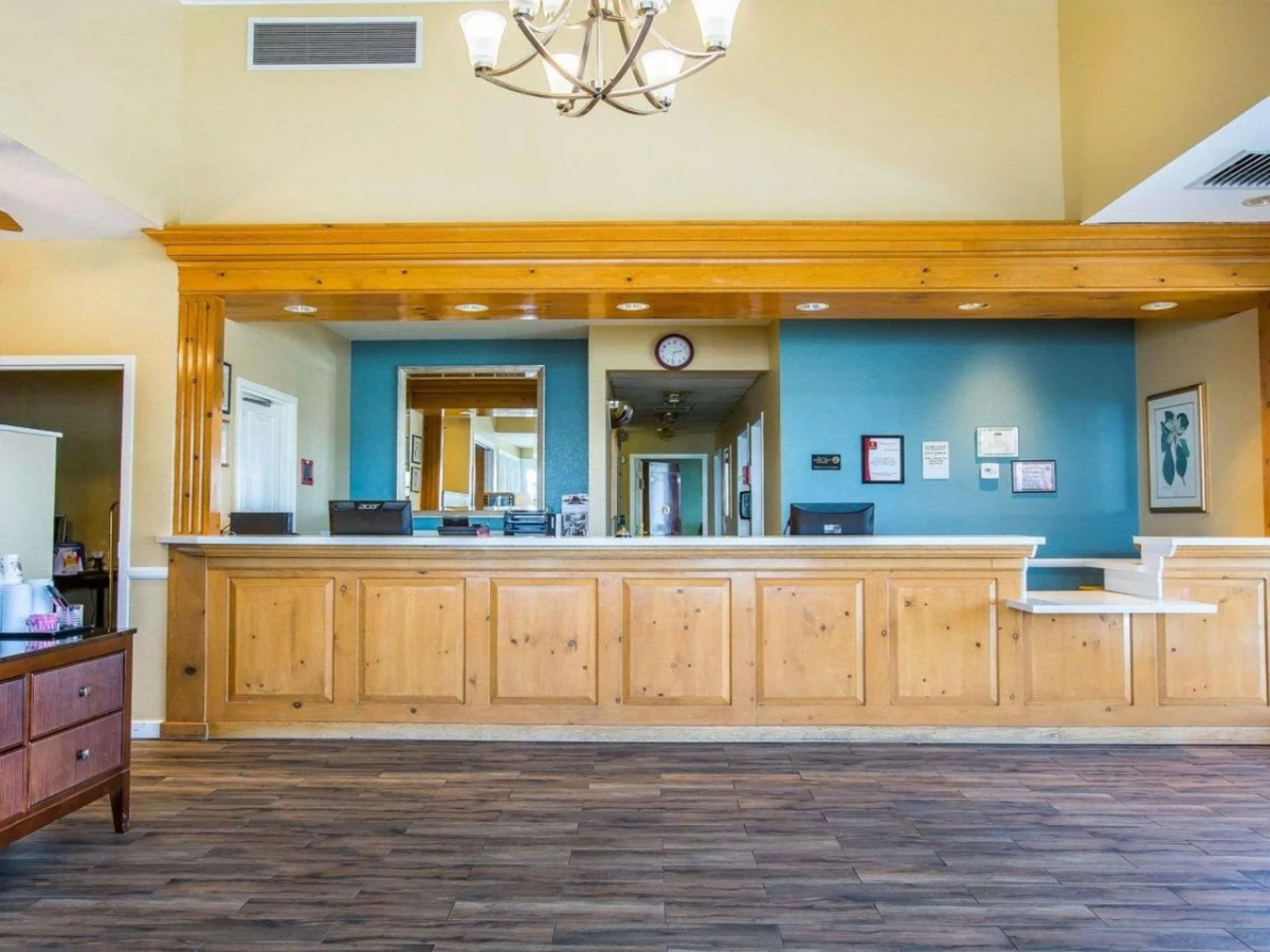 Clarion Inn Near China Lake Naval Station