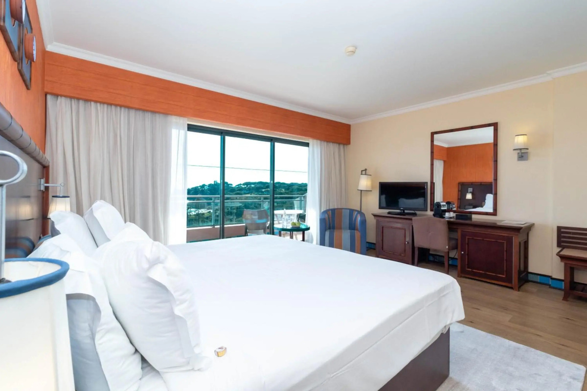 Grande Real Santa Eulalia Resort