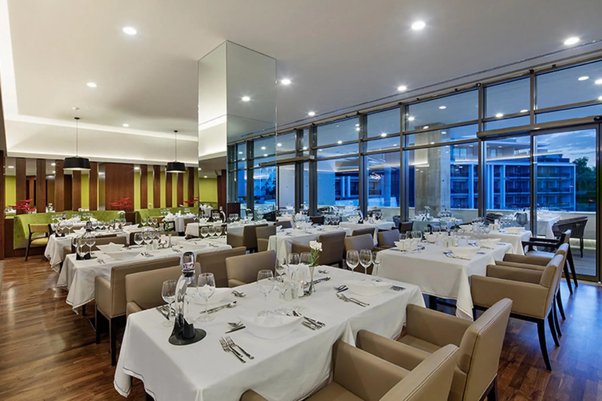 The Sense De Luxe Hotel – All Inclusive