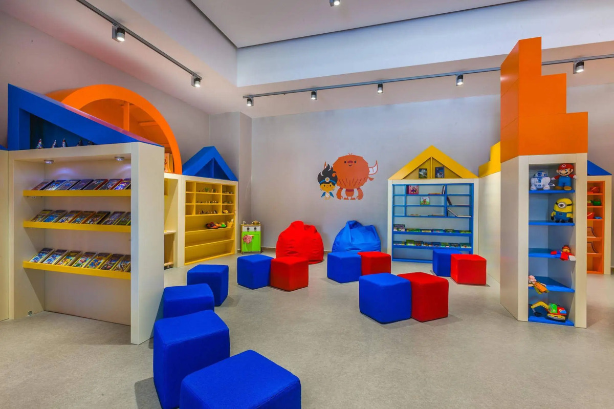 Kipriotis Hippocrates & Maris Suites