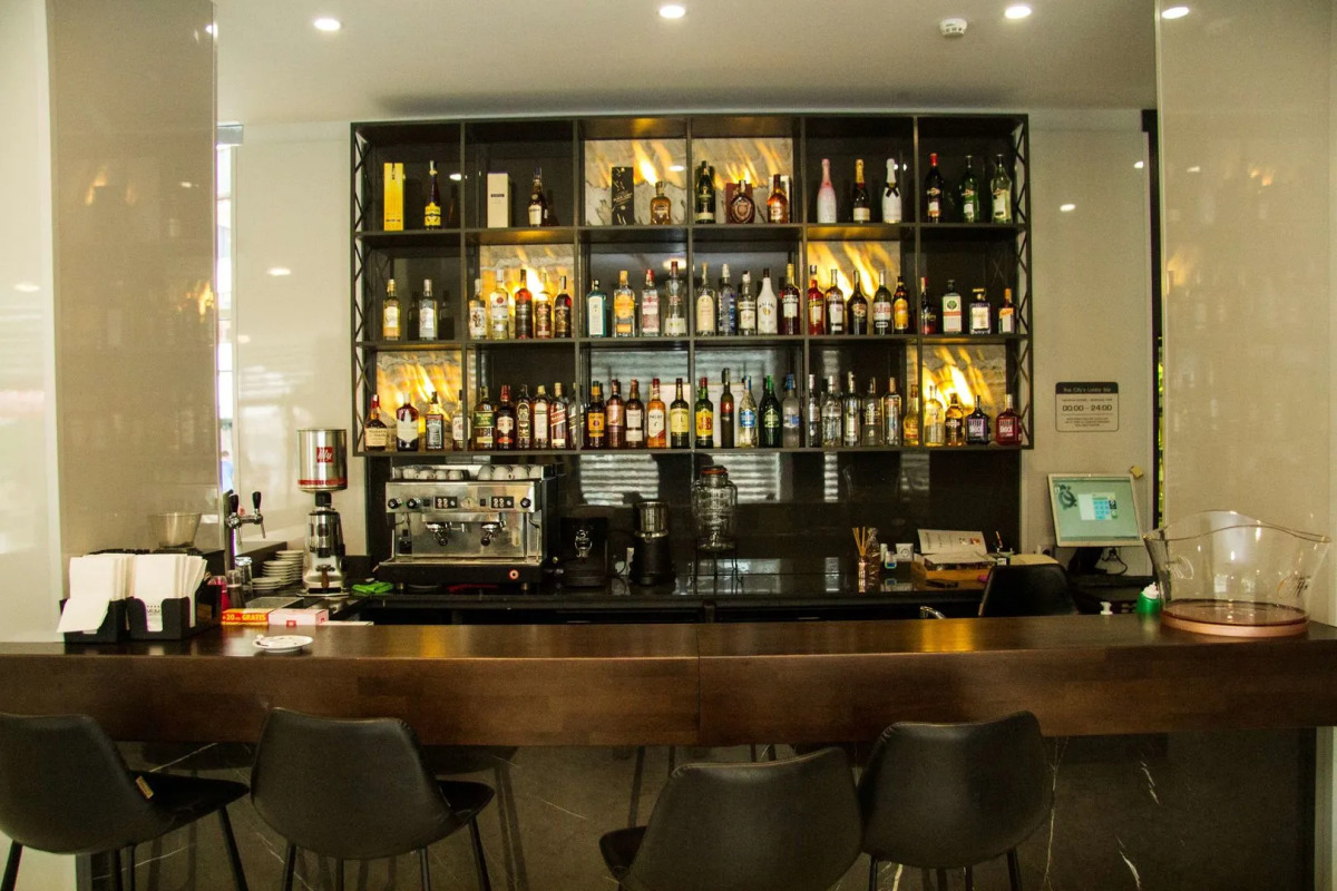 Best Western Plus Premium Inn