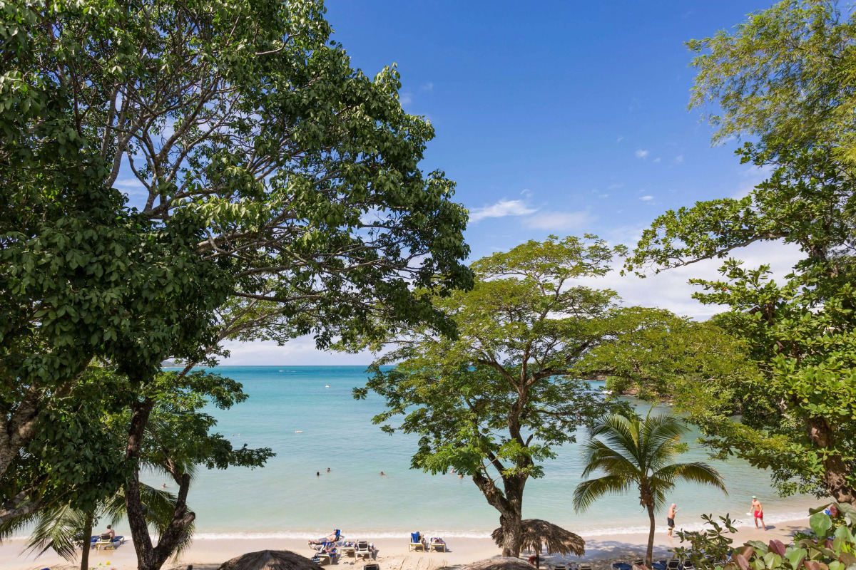 Grand Palladium Lady Hamilton Resort & Spa All Inclusive