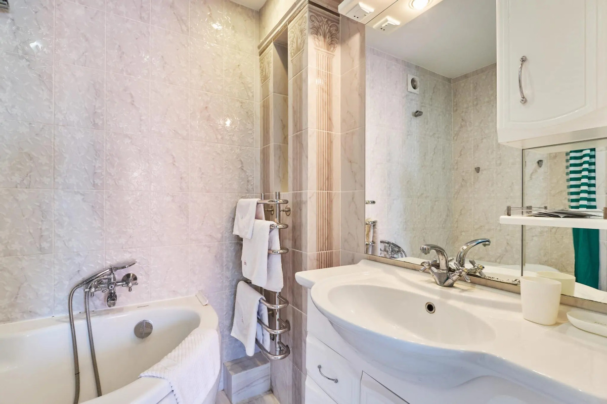 Апартаменты Петровские на улице Савиных