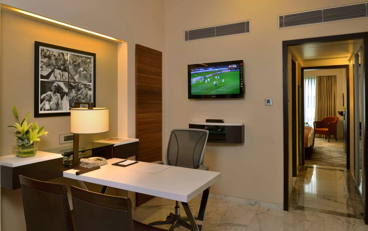 Hotel Marine Plaza Mumbai