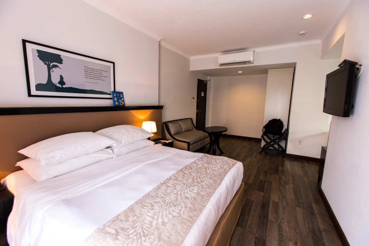 The Alcove Library Hotel