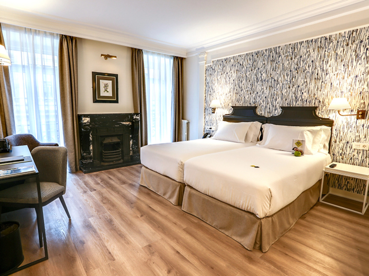 Отель Sercotel Hotel Europa