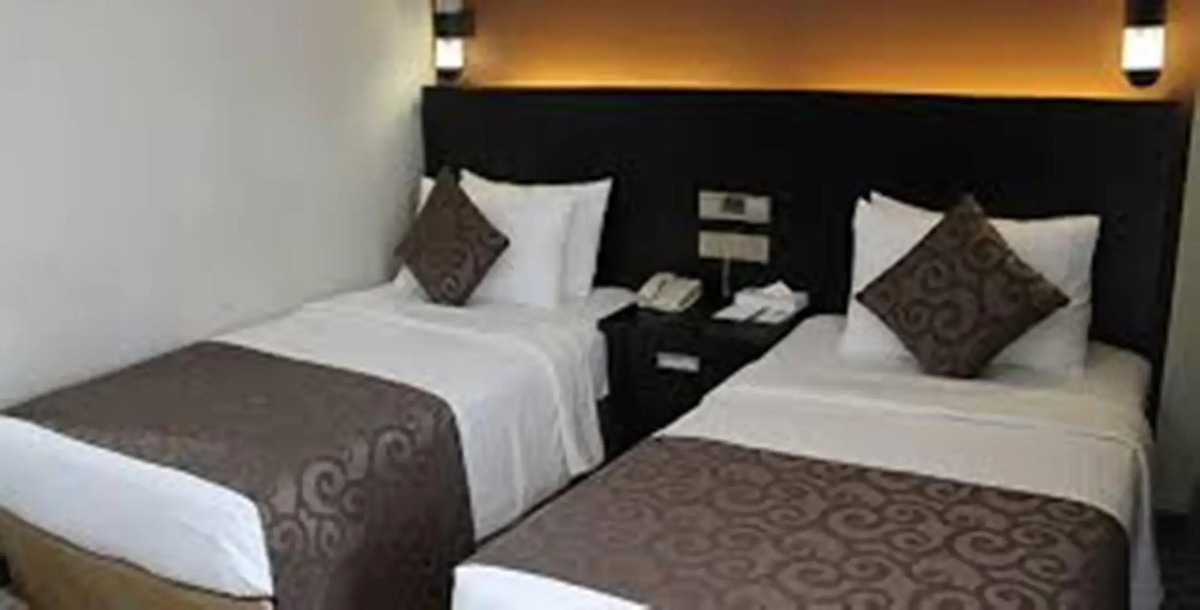 Pearl Grand By Rathna