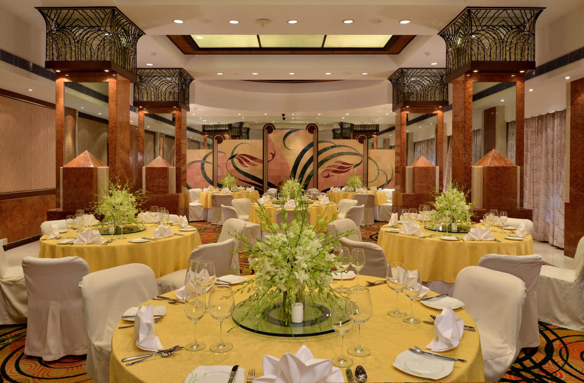 Hotel Marine Plaza Mumbai