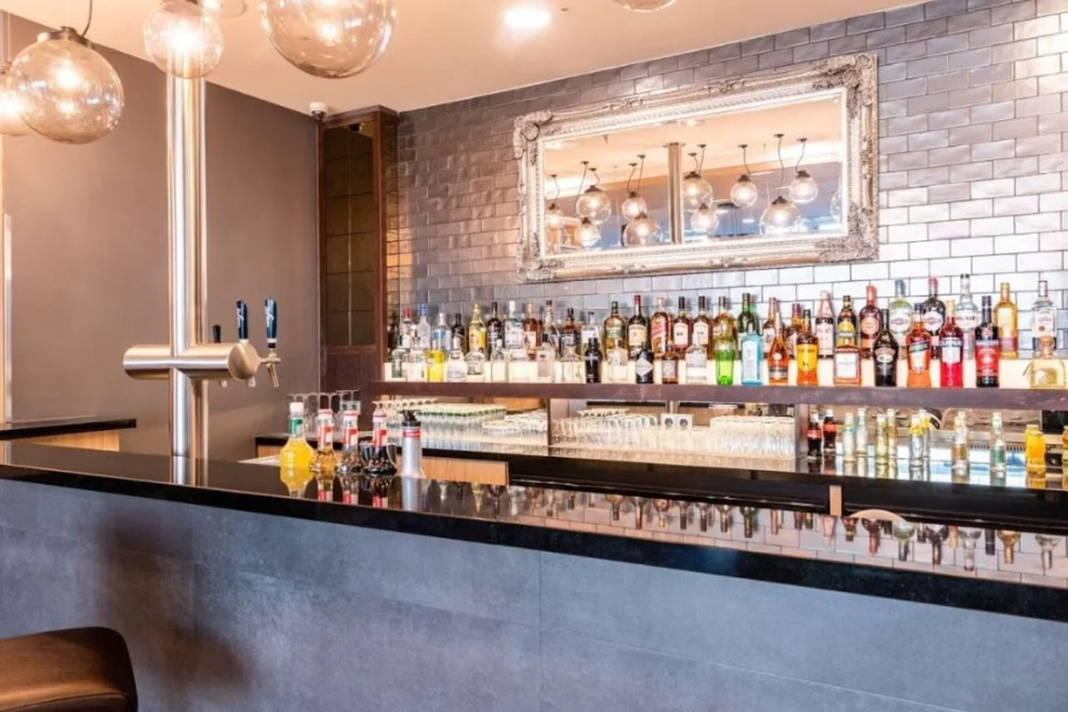 Premier Inn Cologne City Sud Hotel