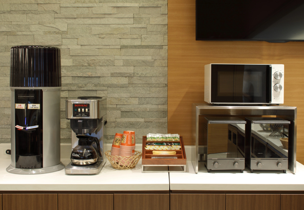 Red Roof Inn & Suites Osaka - Namba/Nippombashi