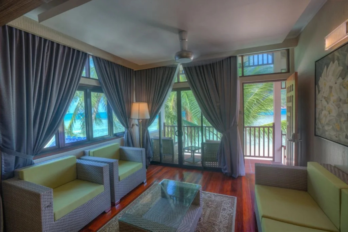 Coral View Island Resort