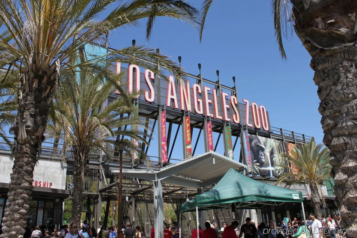 Holiday Inn Express Los Angeles Airport by IHG