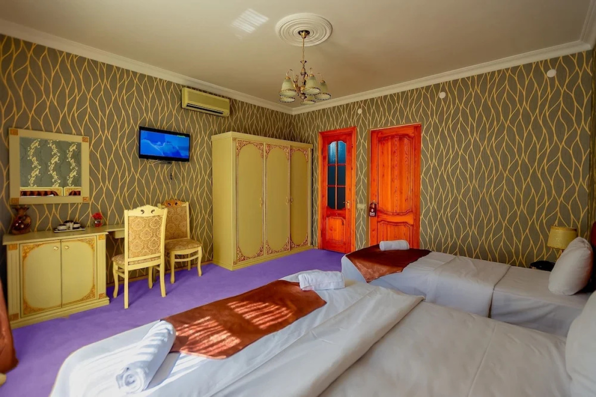 Отель Iva Old City