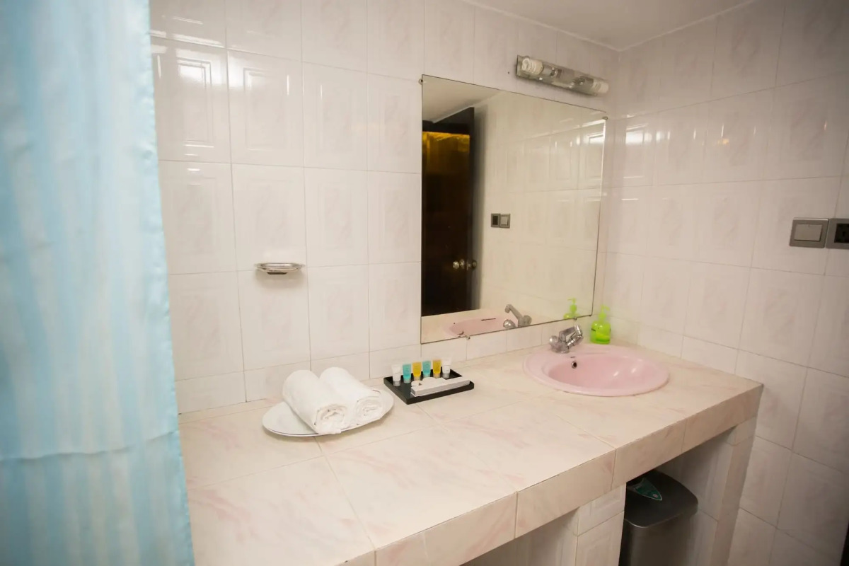 Hotel Tropical Daisy