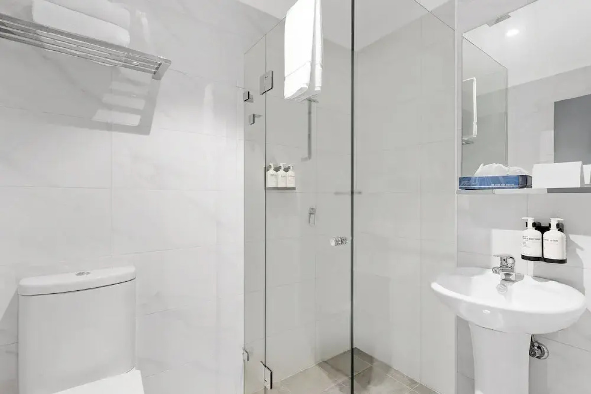 BreakFree on Broadway Sydney