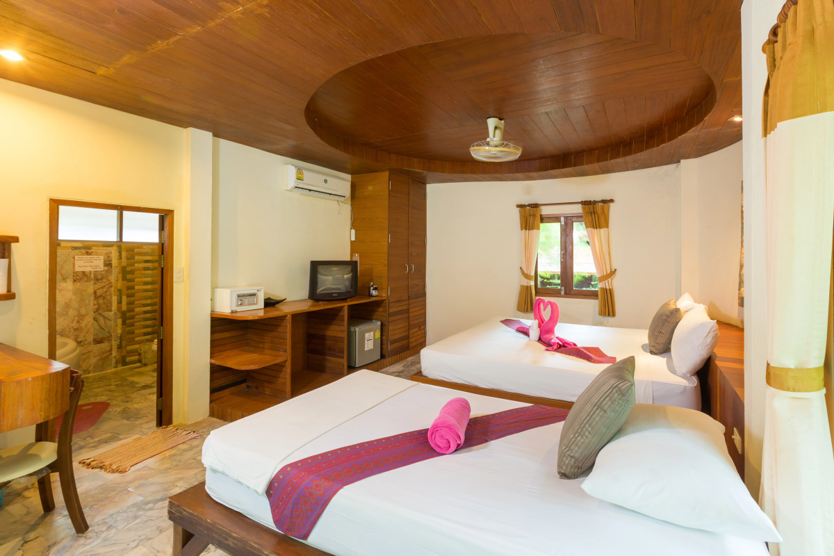 Bottle Beach 1 Resort