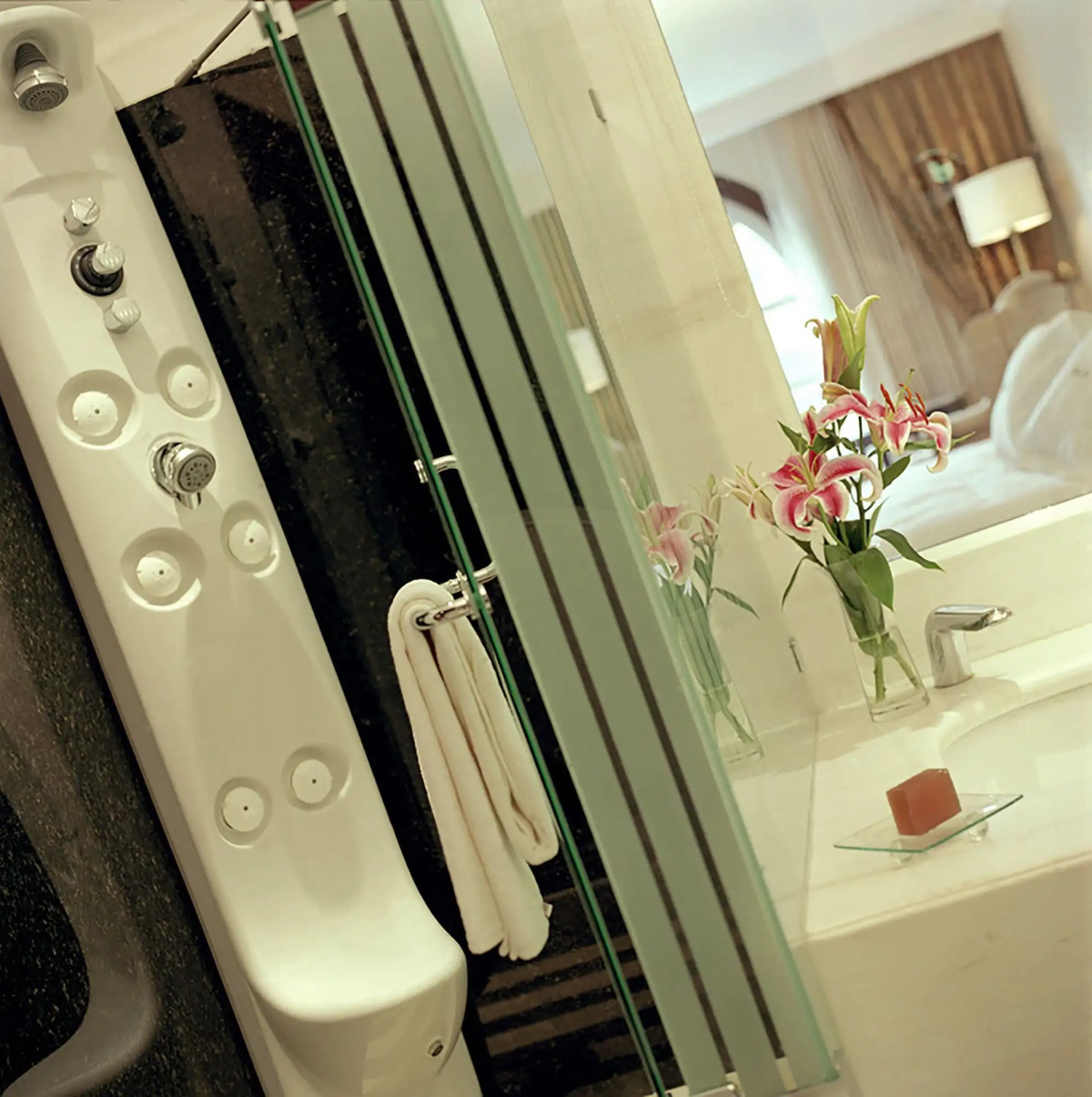 The Green Park Hotel