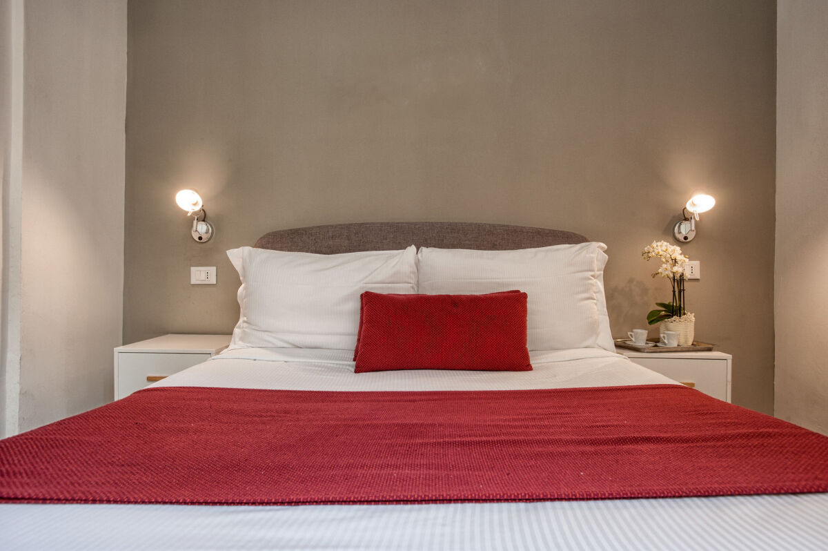 Terrace Pantheon Relais