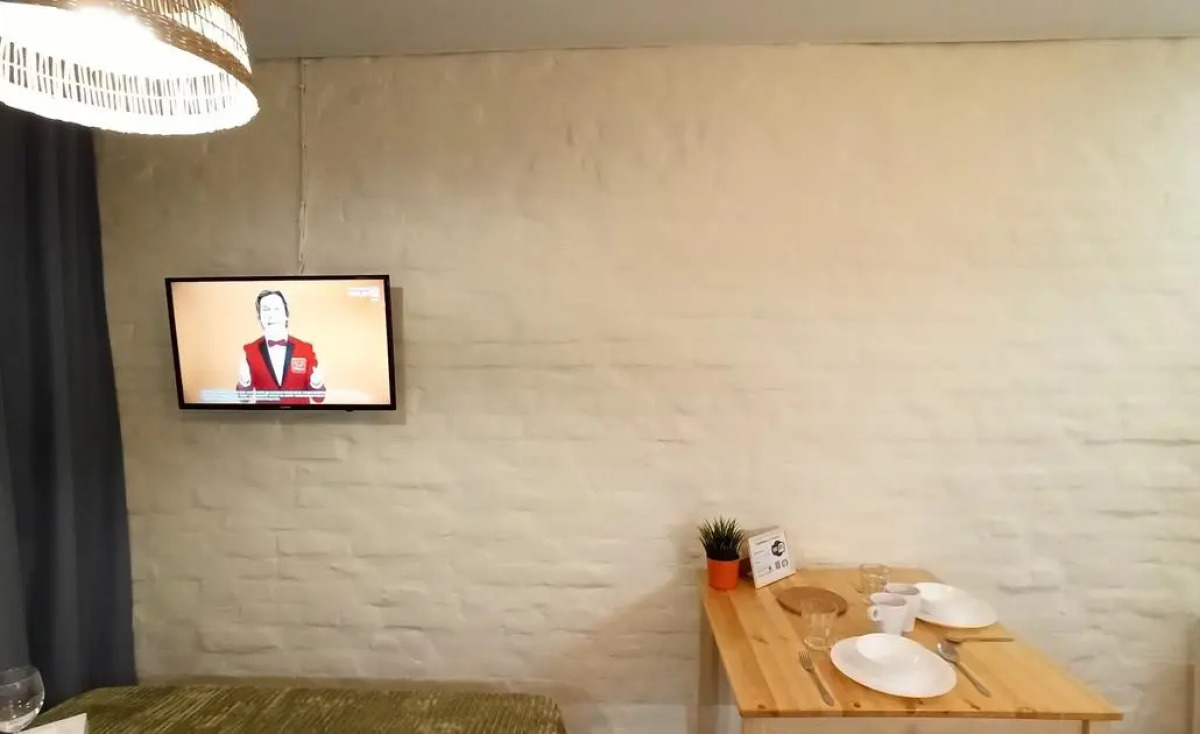 Диван и Чемодан на ул. Ленина, 79