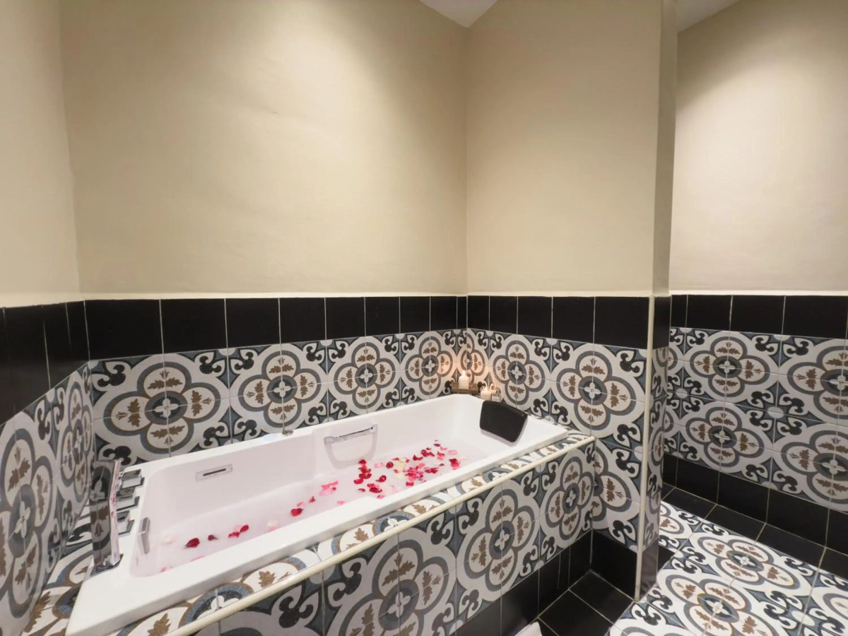 Reunion Heritage House