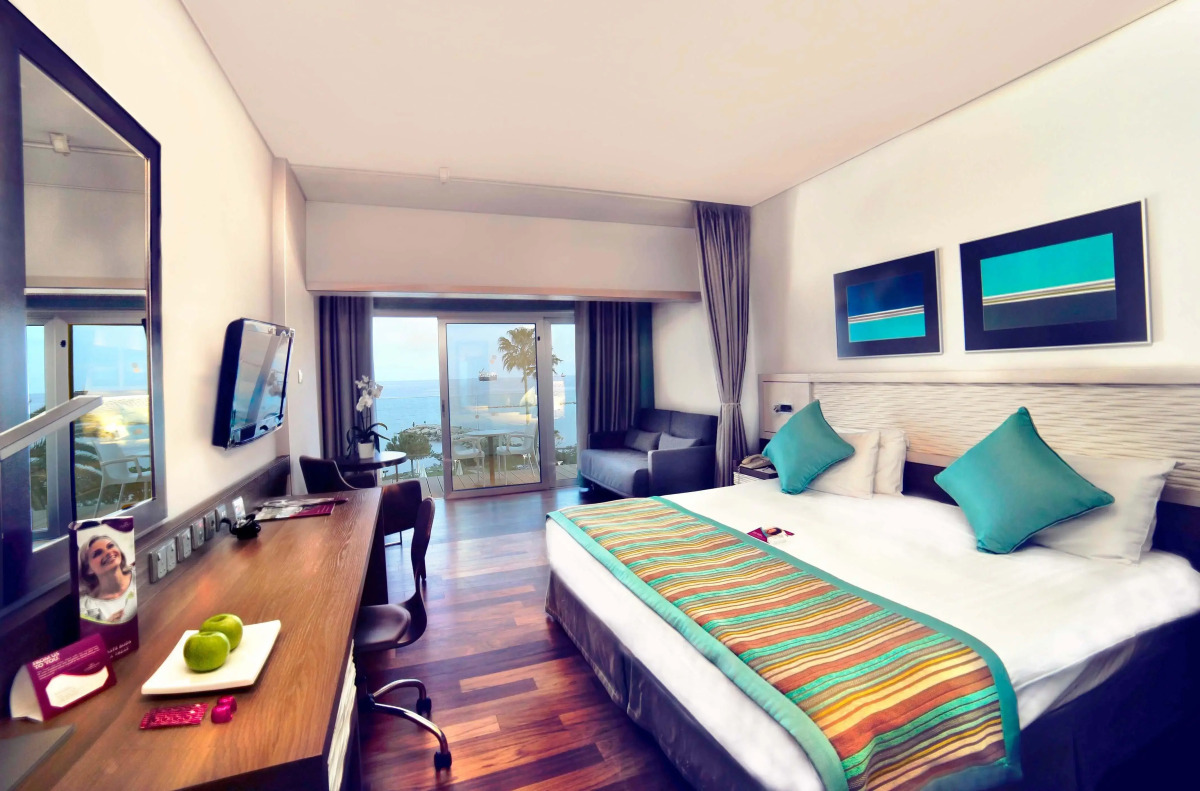 Crowne Plaza Limassol by IHG