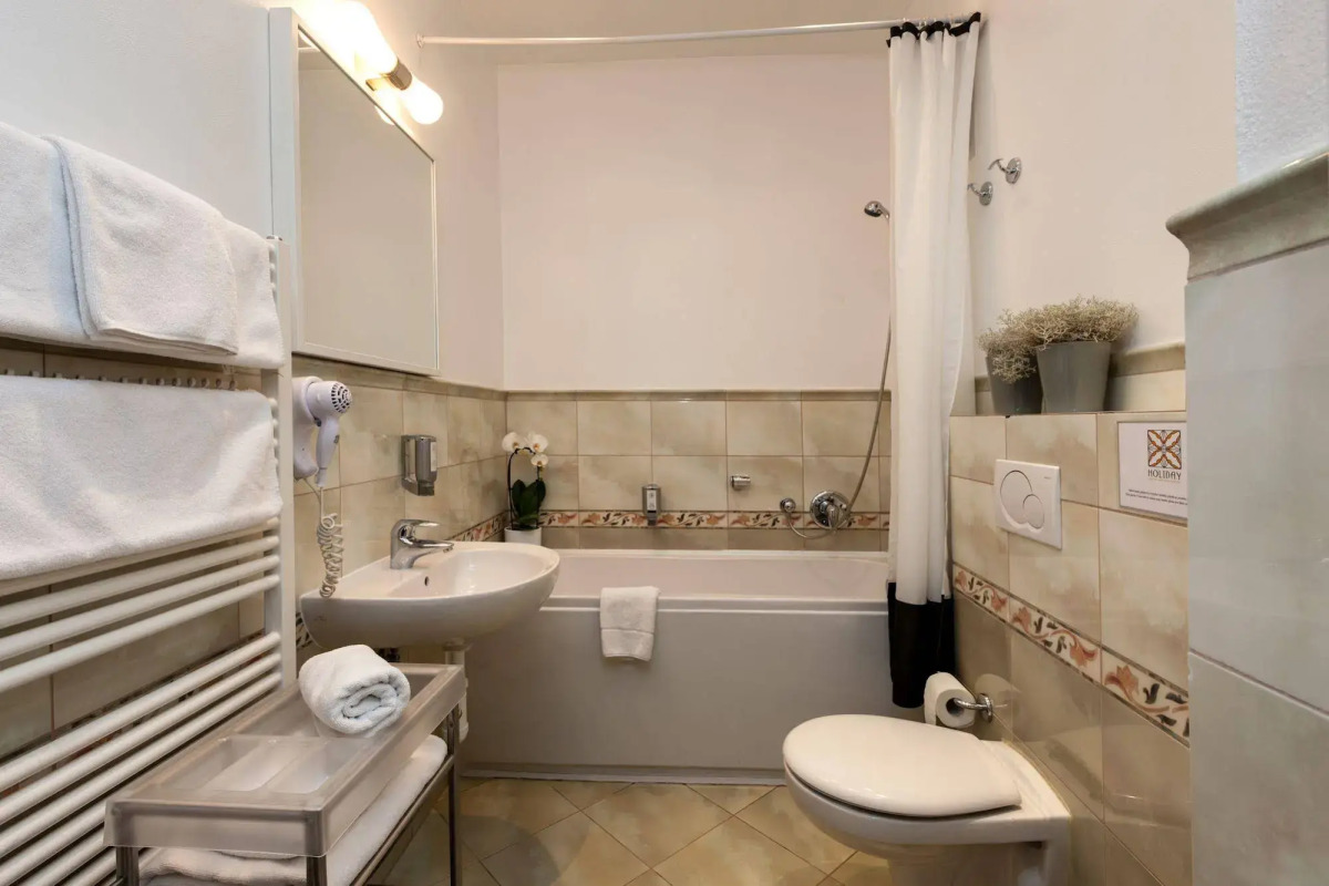 Апартаменты Prague Holiday