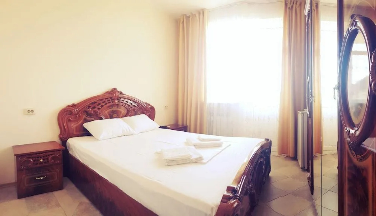 Paradise на Ленина