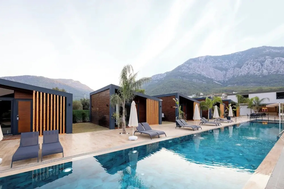 Rota Kilidonia Karaöz Suites&Villas