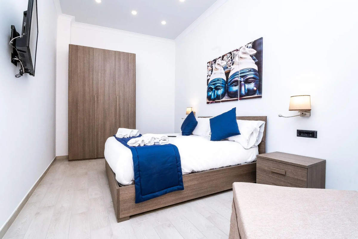 Palazzo Settembrini 49