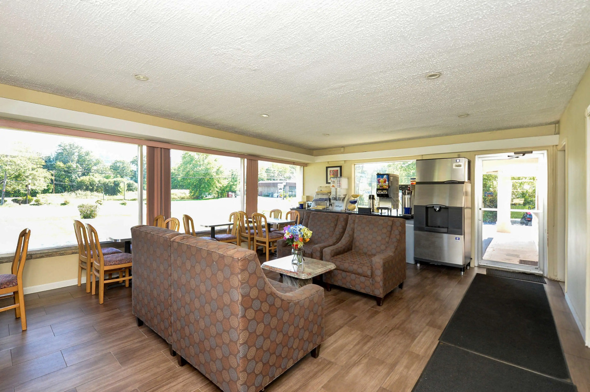 Americas Best Value Inn at Central Valley-Woodbury