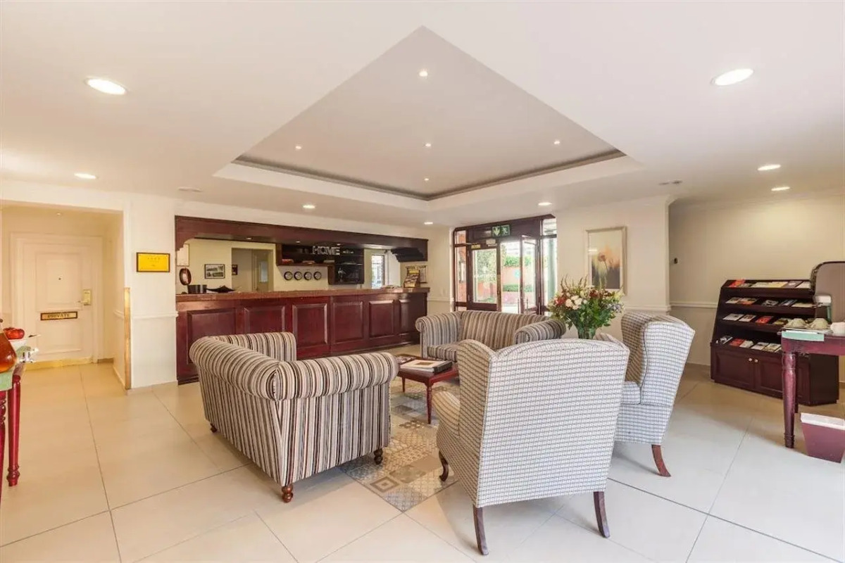 Courtyard Hotel Rosebank