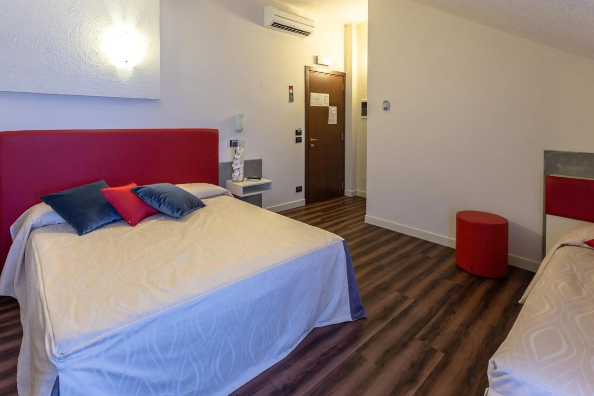 Le Palme - Adults Only (10 years old)