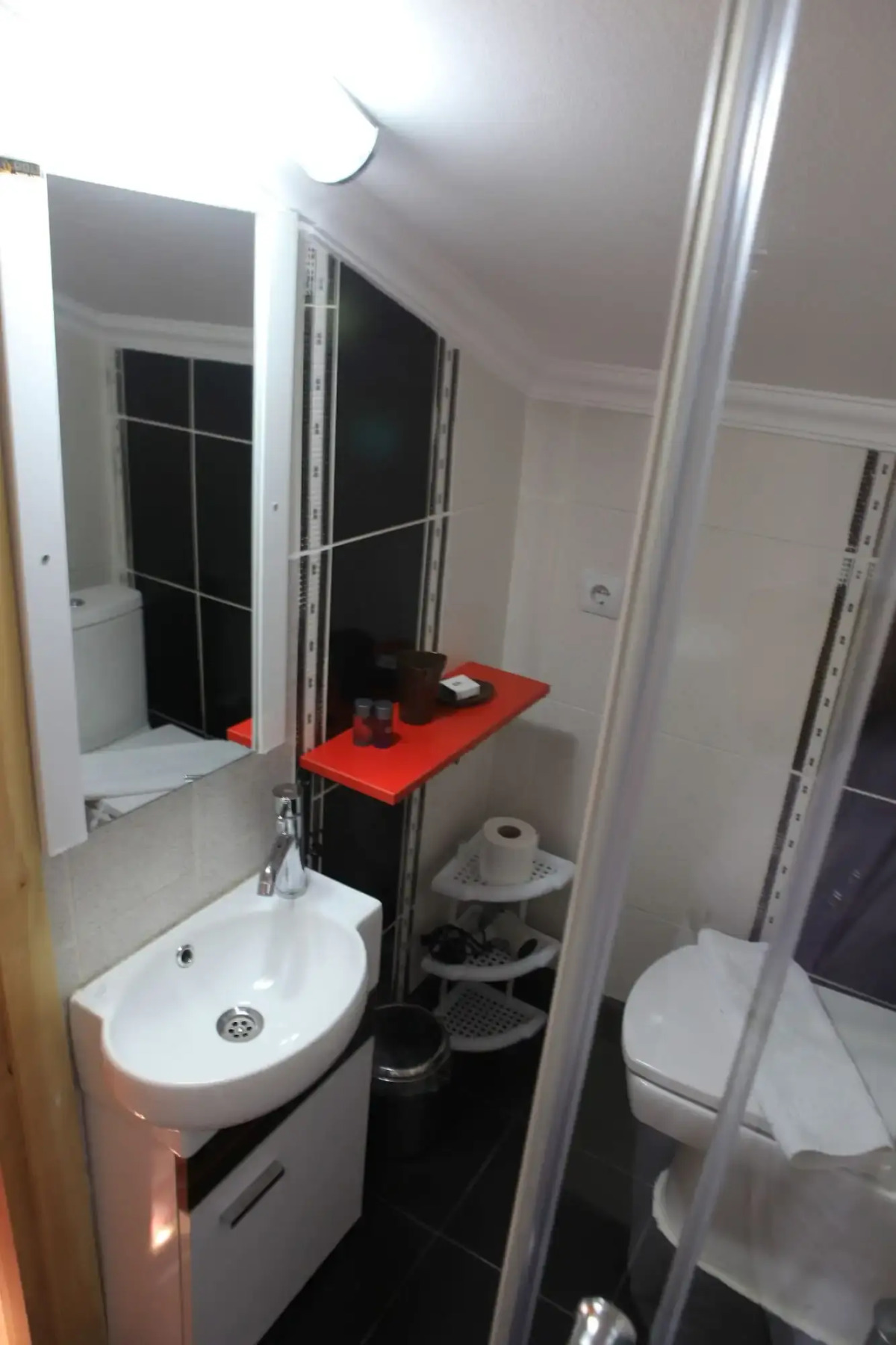 Tom Square Boutique Hotel