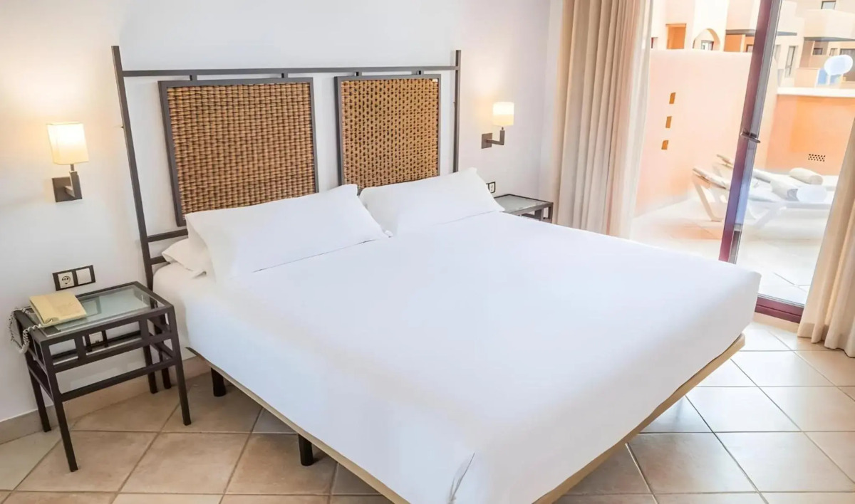 Отель Oh Nice Caledonia