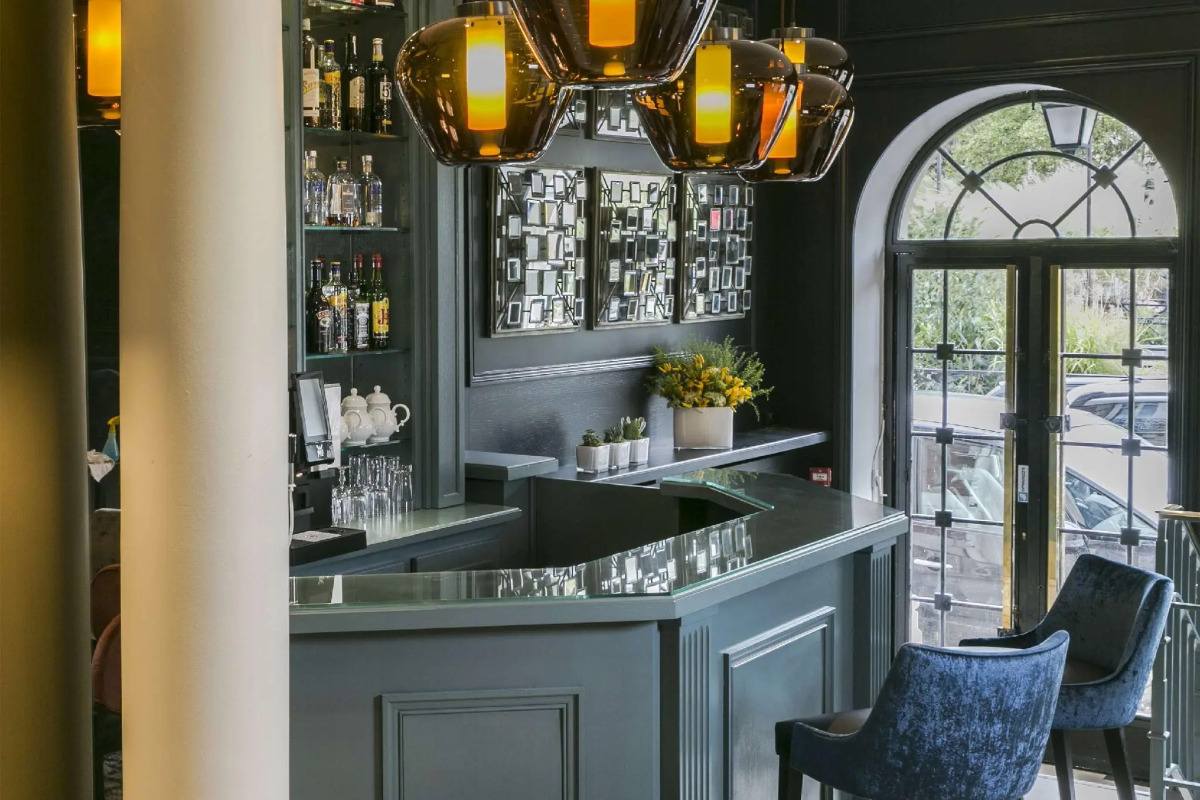 Hôtel de Neuville - Arc de Triomphe