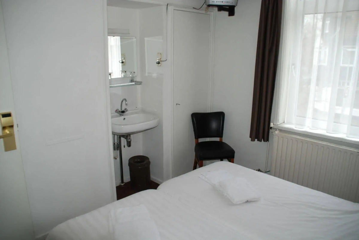 Hotel Café Restaurant Abina