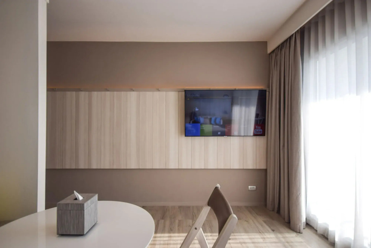 Shama Yen-Akat Bangkok