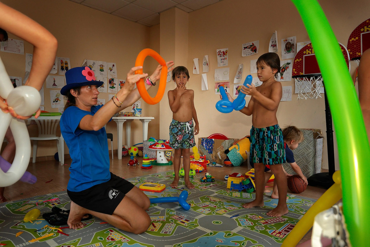 Pins Platja Apartments