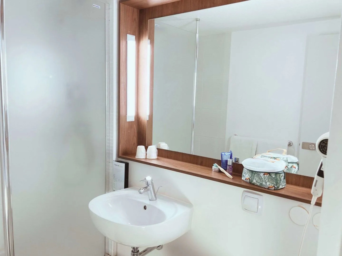 Greet Hotel Angouleme