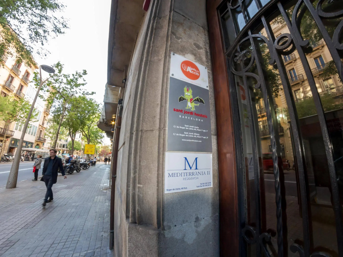 Sant Jordi Hostel Alberg