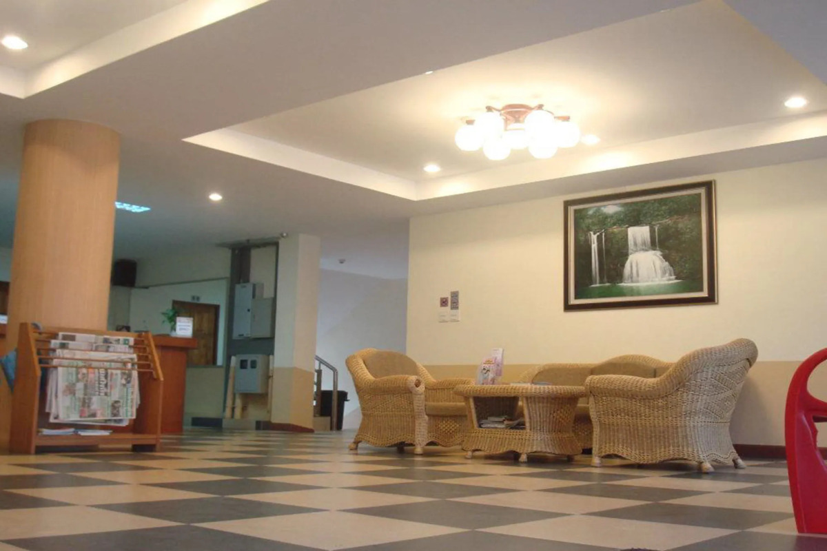Trat Center Hotel