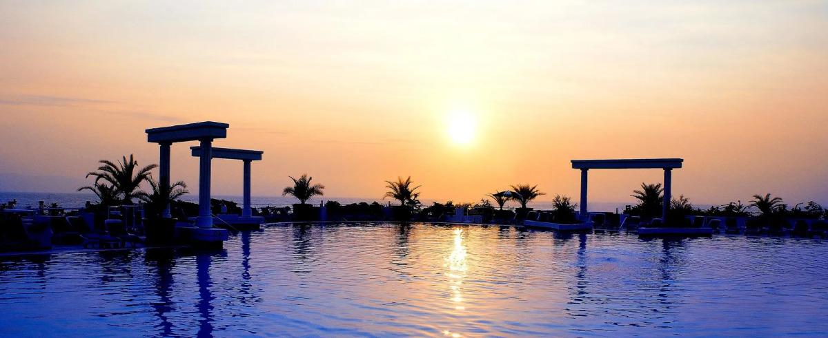 Korumar Deluxe Hotel