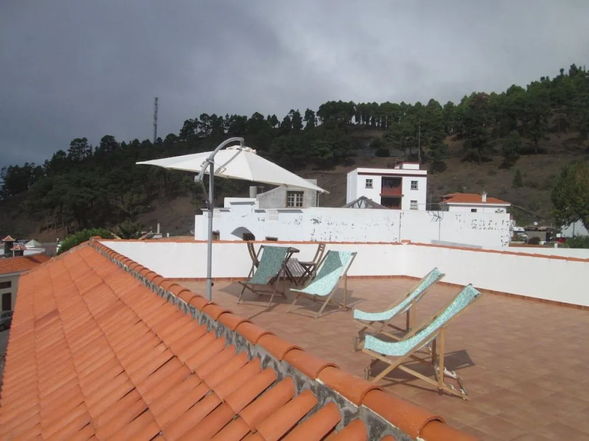 La Palma Hostel - Pensión Central