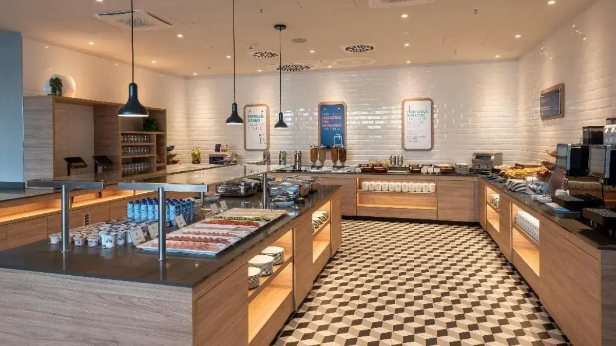 Holiday Inn Express Düsseldorf – Hauptbahnhof by IHG